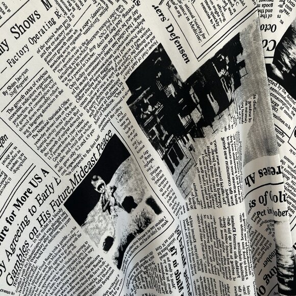 Vintage 90s Black and White Newsprint Midi Skirt Sharkbite Hem Artsy Large USA - Picture 14 of 16